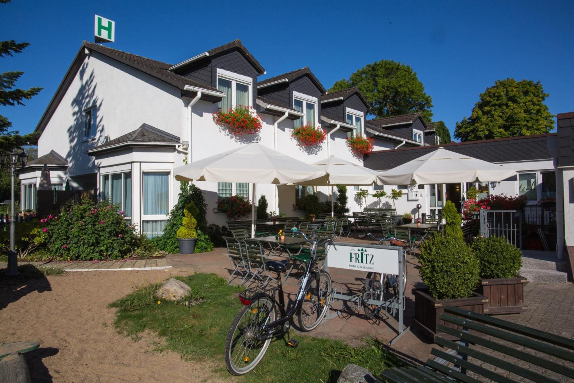 Das Fritz Hotel Schwerin Schoene Lage Im Gruenen Mit Regionaler Kueche Kostenfreien Parkplaetzen Und E Ladestation Bagian luar foto