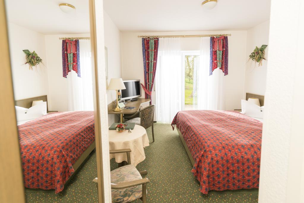 Das Fritz Hotel Schwerin Schoene Lage Im Gruenen Mit Regionaler Kueche Kostenfreien Parkplaetzen Und E Ladestation Bagian luar foto