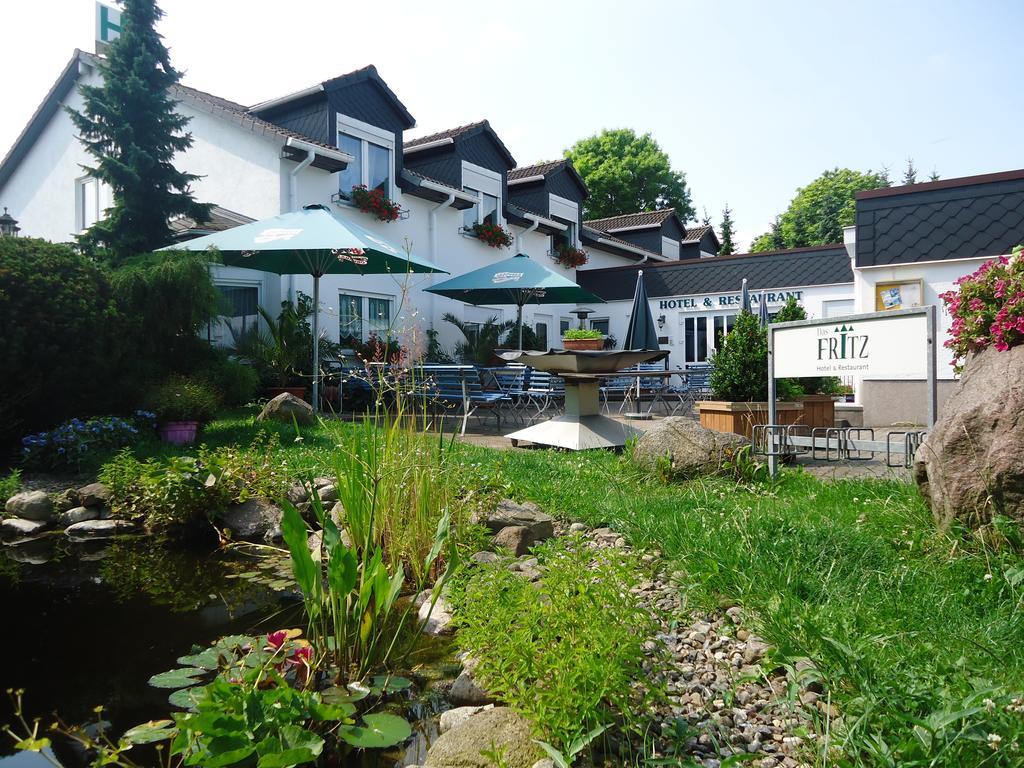 Das Fritz Hotel Schwerin Schoene Lage Im Gruenen Mit Regionaler Kueche Kostenfreien Parkplaetzen Und E Ladestation Bagian luar foto