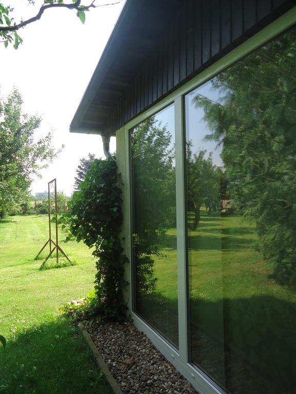 Das Fritz Hotel Schwerin Schoene Lage Im Gruenen Mit Regionaler Kueche Kostenfreien Parkplaetzen Und E Ladestation Ruang foto