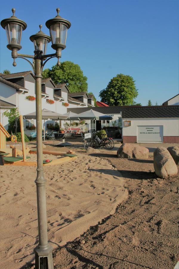 Das Fritz Hotel Schwerin Schoene Lage Im Gruenen Mit Regionaler Kueche Kostenfreien Parkplaetzen Und E Ladestation Bagian luar foto